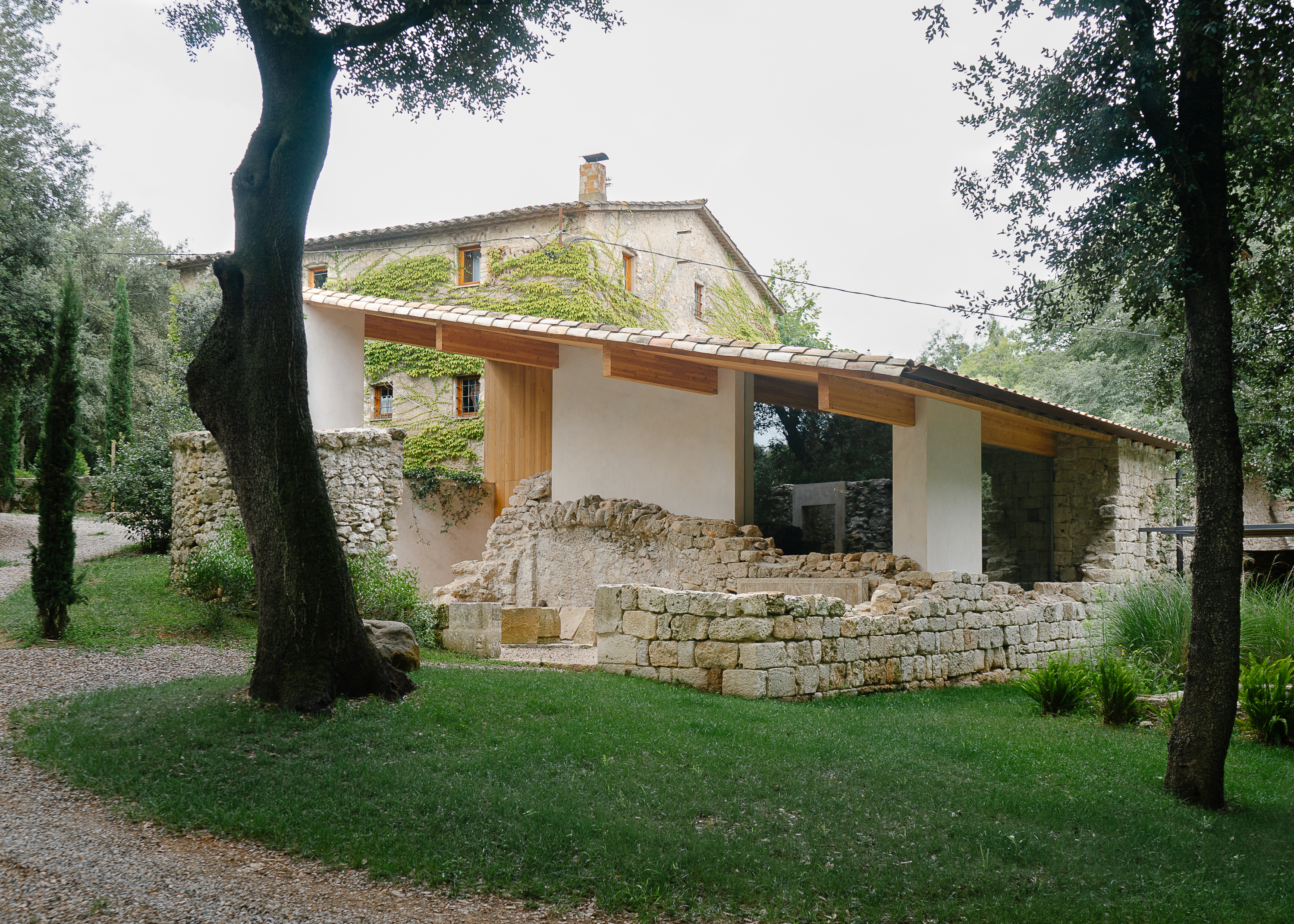 Girona House, 1 of 5