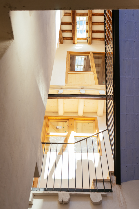 Verges House, 1 of 9